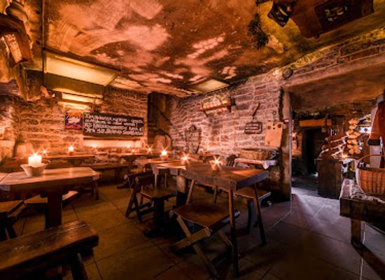 estonia/tallinn/restaurant/iii-draakon