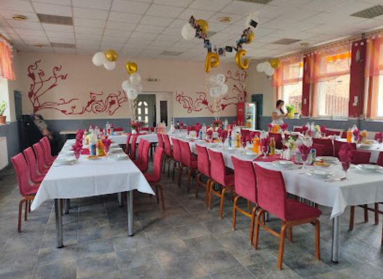 hungary/salgotarjan/restaurant/paprika-onkiszolgalo-etterem
