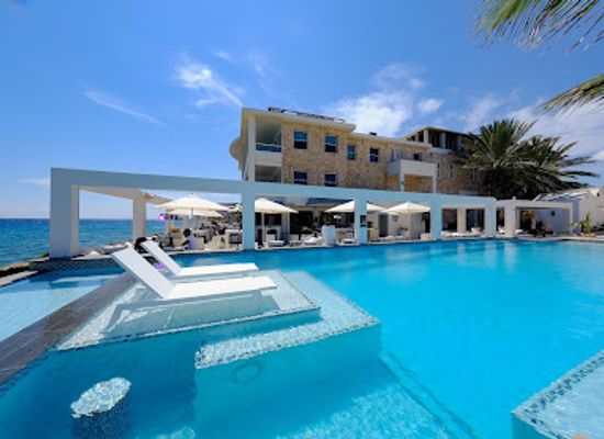 curacao/playa-porto-mari/restaurant/saint-tropez-ocean-club