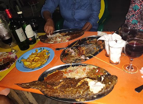 cote-d-ivoire/abidjan/restaurant/chez-helene