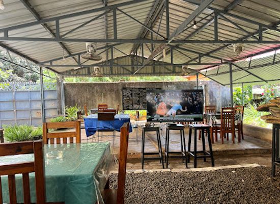 guinea/kindia-region/restaurant/fatou-s