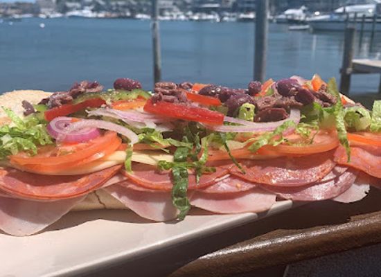massachusetts/dukes-county/restaurant/winston-s-kitchen