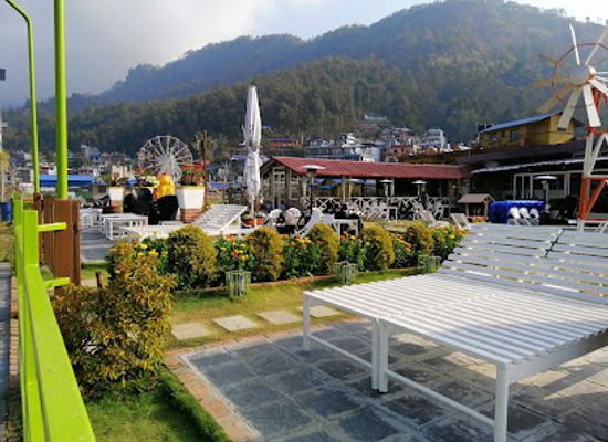 nepal/annapurna-circuit/restaurant/annapurna-garden-cafe-lounge