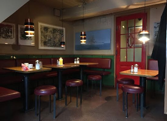 iceland/southern-region/restaurant/grai-kotturinn