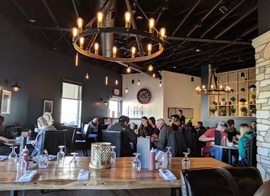 canada/regina/restaurant/luna-kitchen-bar