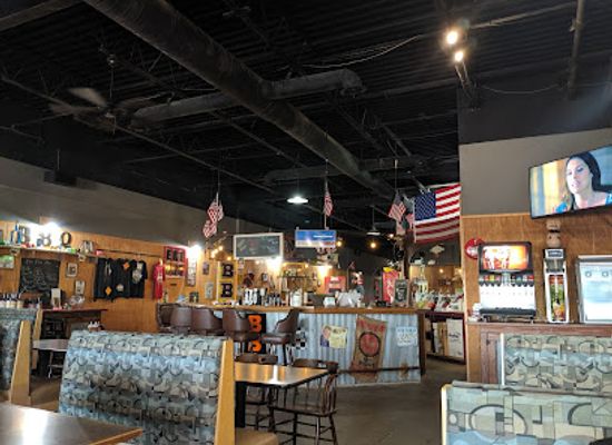 nebraska/norfolk/restaurant/uncle-jarrol-s-pub-b-que