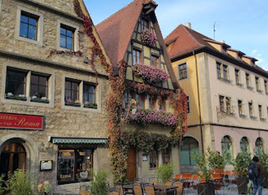 germany/rothenburg-ob-der-tauber/restaurant/eiscafe-pizzeria-roma