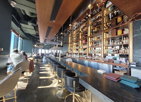 canada/toronto/restaurant/canoe