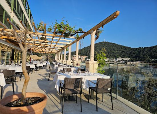 croatia/dubrovnik/lapad/restaurant/restaurant-more
