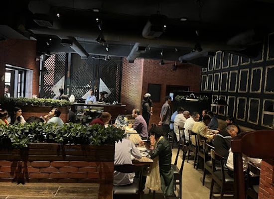 india/guwahati/fancy-bazaar/restaurant/gopal-maharaj