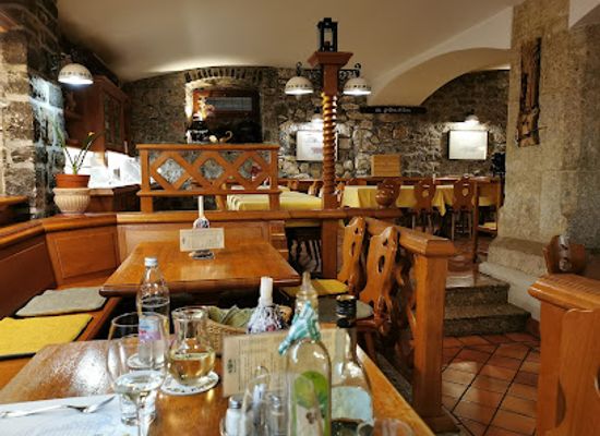 slovenia/skofja-loka/restaurant/gostilna-kasca