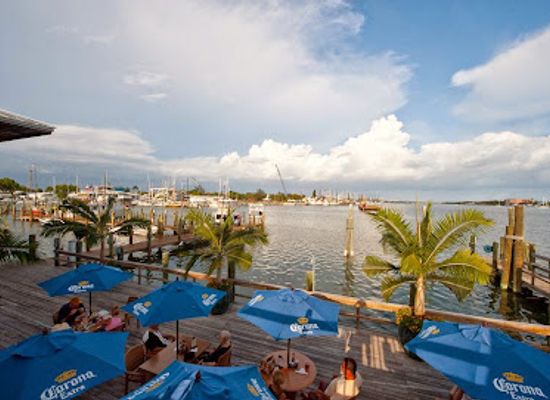 florida/fort-myers/fort-myers-beach/restaurant/doc-ford-s-rum-bar-grille-ft-myers-beach
