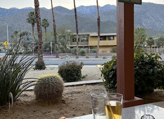 california/palm-springs/restaurant/elmer-s-restaurant-palm-springs-ca
