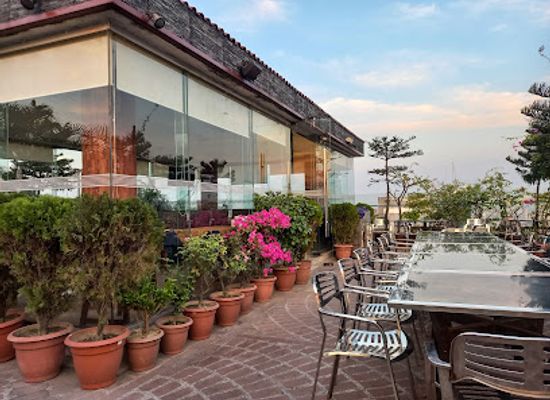 bangladesh/dhaka/restaurant/bird-s-eye-roof-top-restaurant-and-convention-hall