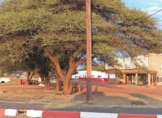 botswana/southern-district/restaurant/motimalenyora-restaurant