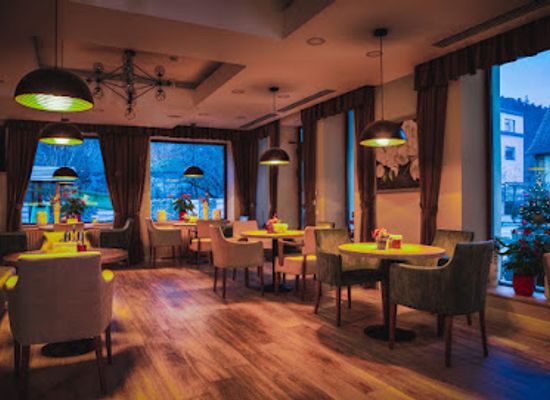 romania/rasnov-area/restaurant/restaurant-otto-s
