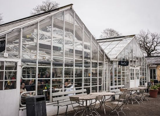 sweden/riksgransen/restaurant/rosendals-tradgardskafe