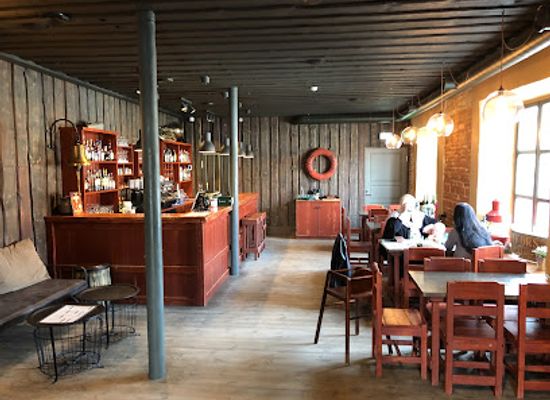 estonia/kuressaare/restaurant/kapteni-korts-resto