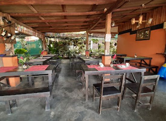 costa-rica/san-carlos/restaurant/la-tipica