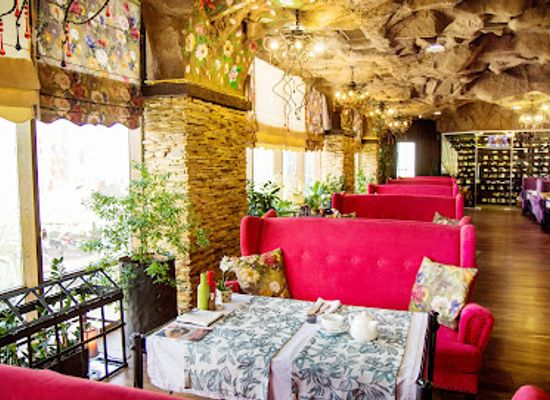 ukraine/khmelnytskyi/restaurant/wine-meat