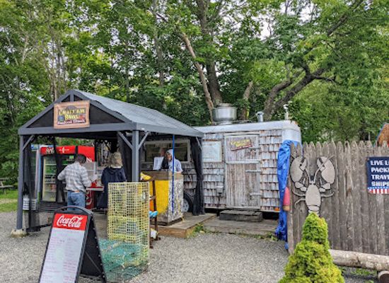 maine/camden/restaurant/graffam-bros-seafood-shack