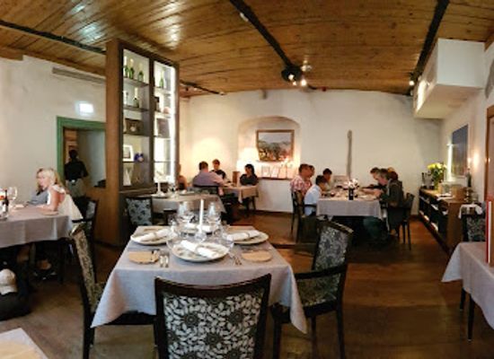 estonia/tallinn/restaurant/osteria-il-cru