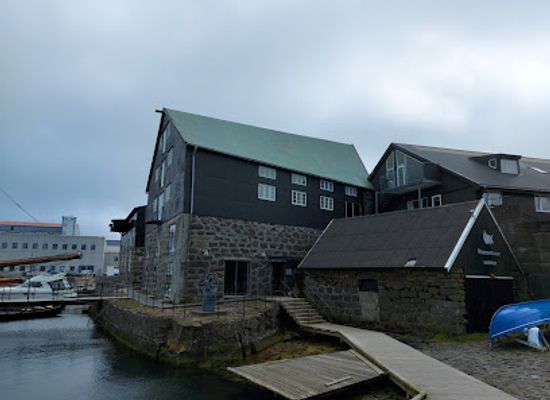 faroe-islands/husavik/restaurant/skeiva-pakkhus