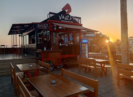 lebanon/batroun/restaurant/vardo