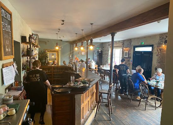 united-kingdom/carmarthenshire/restaurant/inn-at-the-sticks