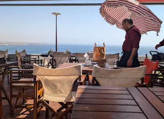 morocco/doukkala-abda/restaurant/l-ilot-chatain