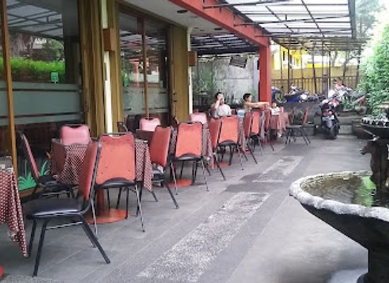 indonesia/bandung/restaurant/tanggo-pork-resto