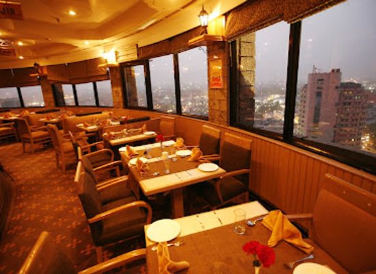 india/north-india/restaurant/parikrama-the-revolving-restaurant