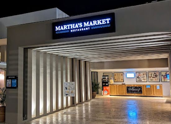jamaica/martha-brae-river-valley/restaurant/martha-s-market