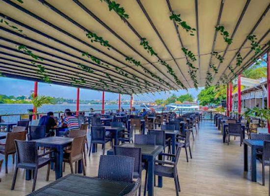 nigeria/south-east/restaurant/farmcity-lekki-lounge