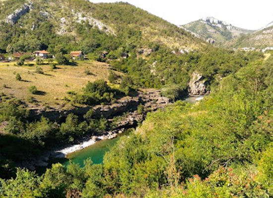 montenegro/moraca/restaurant/mijovic