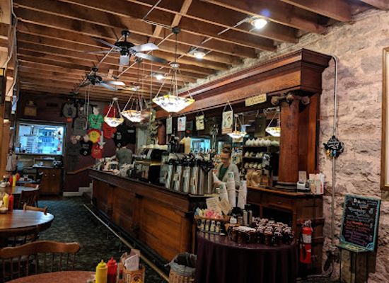 arkansas/eureka-springs/restaurant/mud-street-cafe