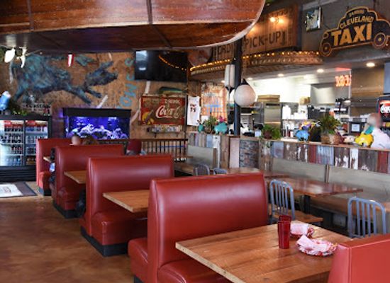 iowa/waterloo/restaurant/starbeck-s-smokehouse