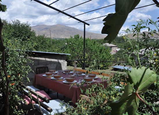 armenia/vayots-dzor/restaurant/under-the-walnut-tree