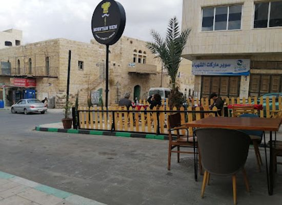 jordan/ghor-al-safi/restaurant/mountain-view