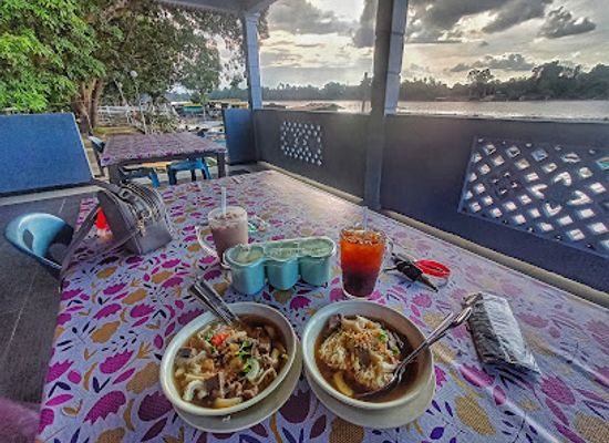 malaysia/terengganu/restaurant/d-penambang-floating-restaurant