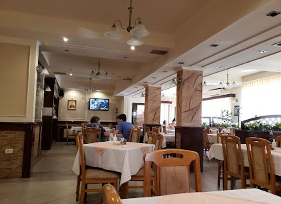 serbia/toplica/restaurant/kumovi