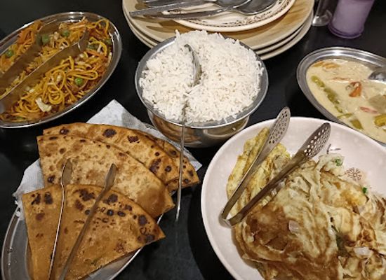 bhutan/lhuntse-district/restaurant/sonam-restaurant
