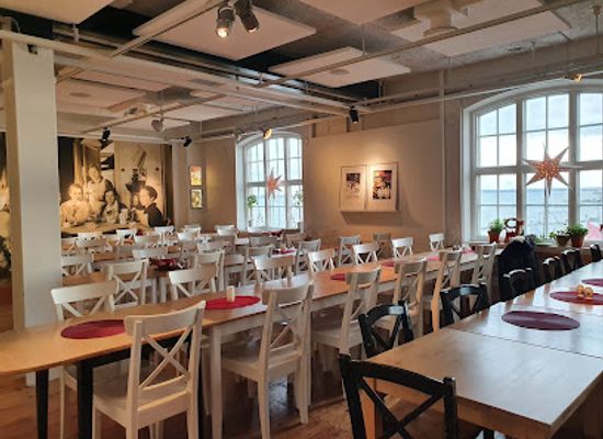 sweden/kalmar/restaurant/restaurang-kafe-angkvarnen