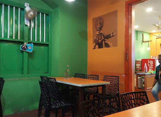 india/alleppey/restaurant/dwadasi-veg-restaurant