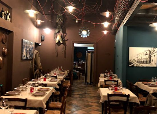 italy/bari/madonnella/restaurant/ceralacca