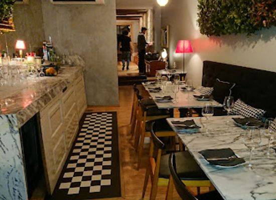 portugal/porto/baixa/restaurant/cruel-restaurante