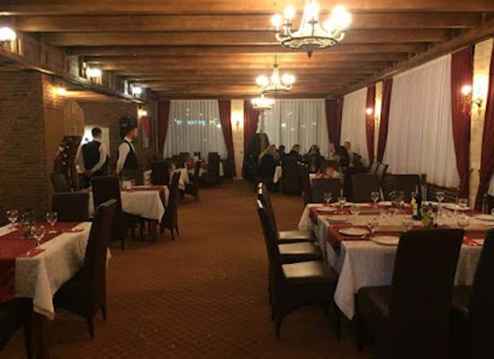 kosovo/kamenica/restaurant/konaku