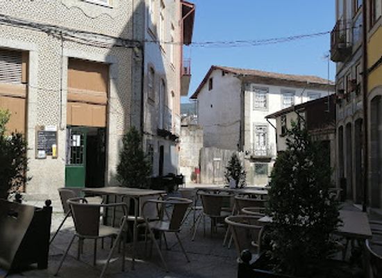 portugal/guimaraes/restaurant/tasquinha-do-tio-julio
