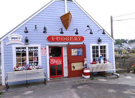 massachusetts/cape-ann/restaurant/roy-moore-lobster-company