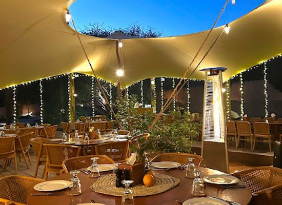saudi-arabia/al-ula/restaurant/daimumah-restaurant